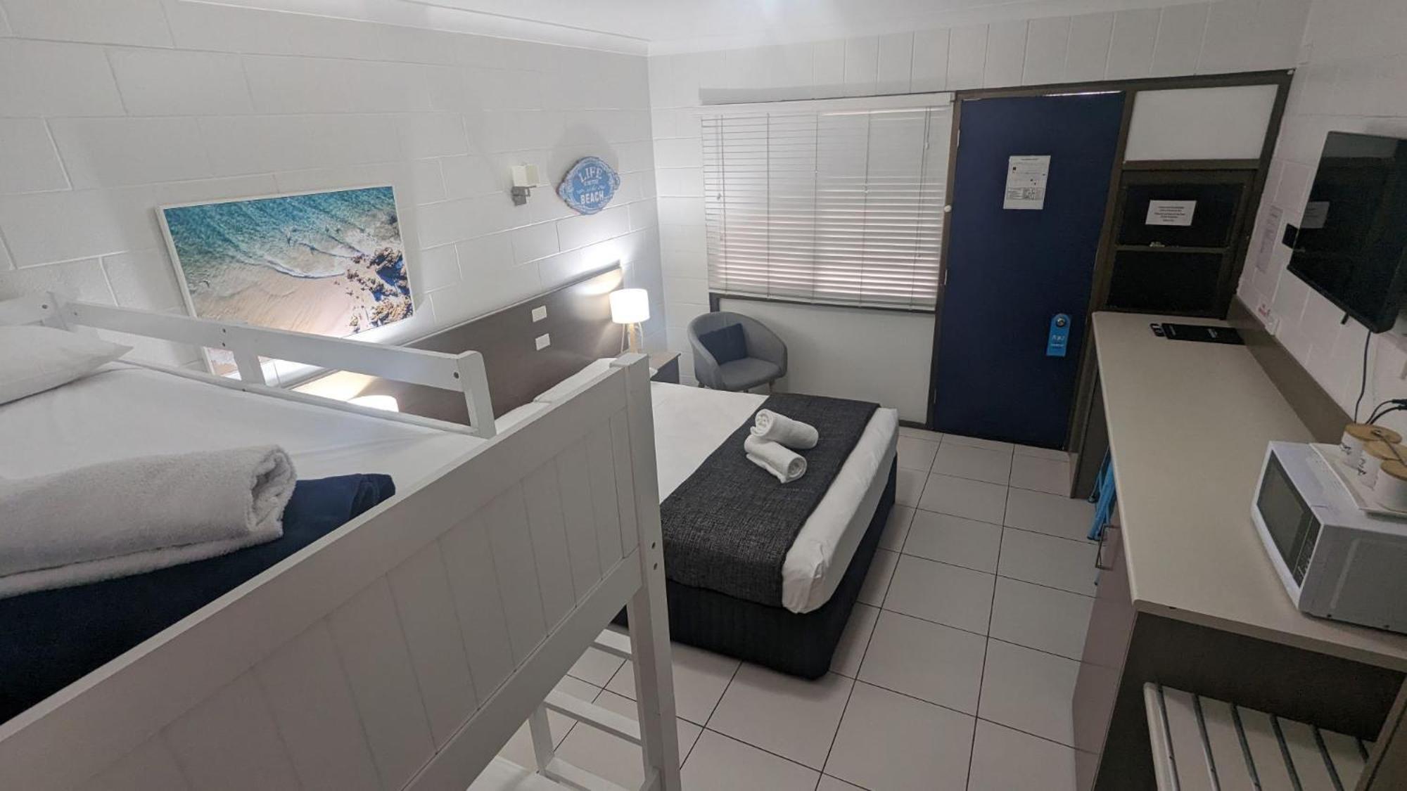 Moffat Beach Motel קלונדרה מראה חיצוני תמונה