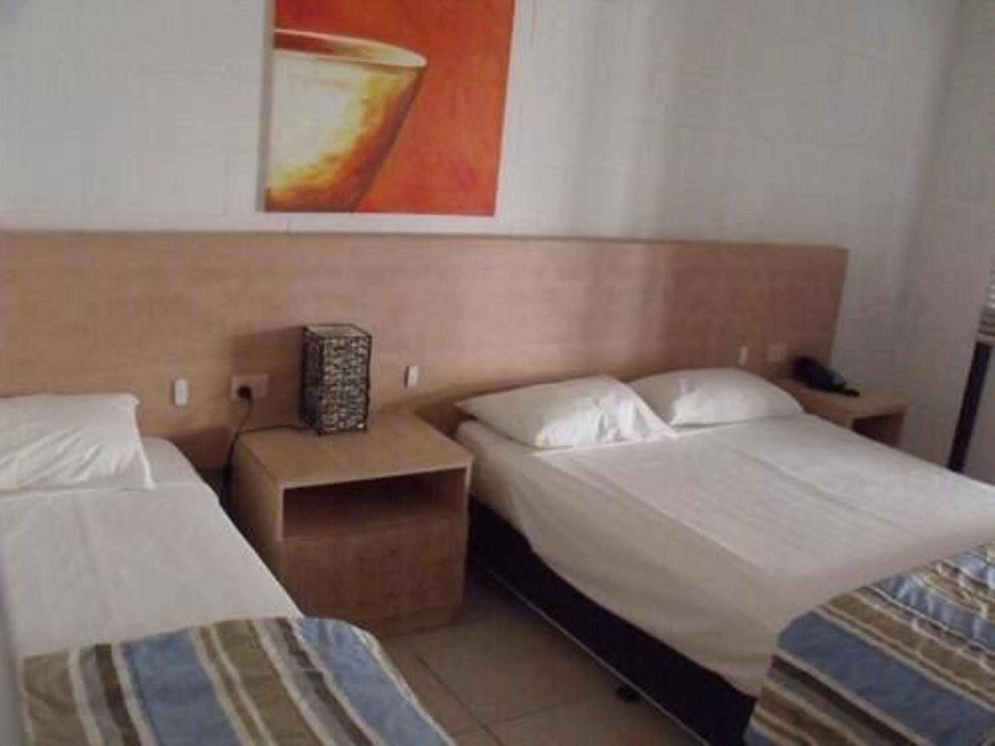Moffat Beach Motel קלונדרה מראה חיצוני תמונה